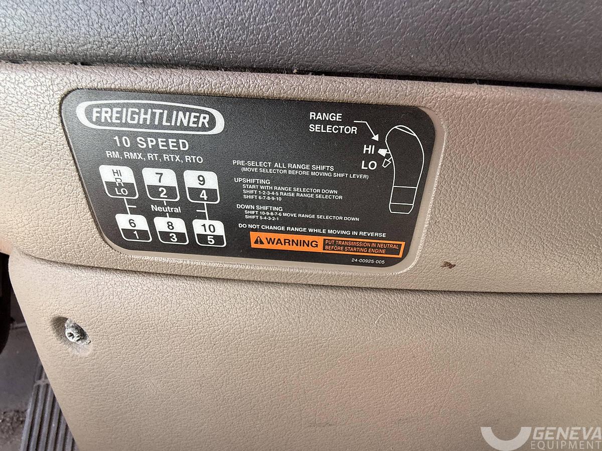 Used 2014 Freightliner CA 125