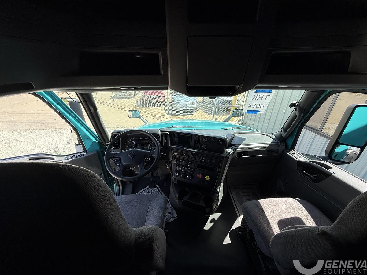 Used 2023 International LT625