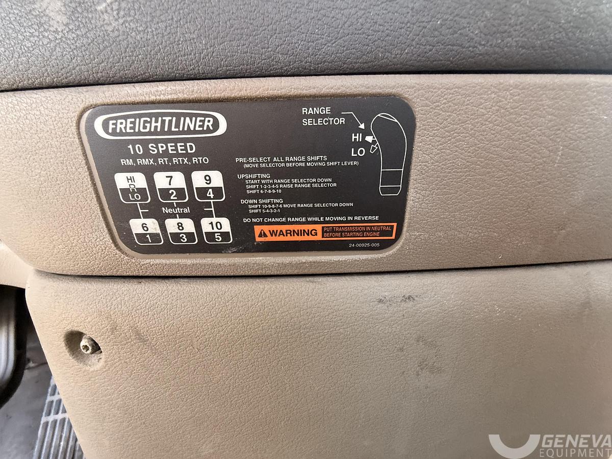 Used 2015 Freightliner Cascadia