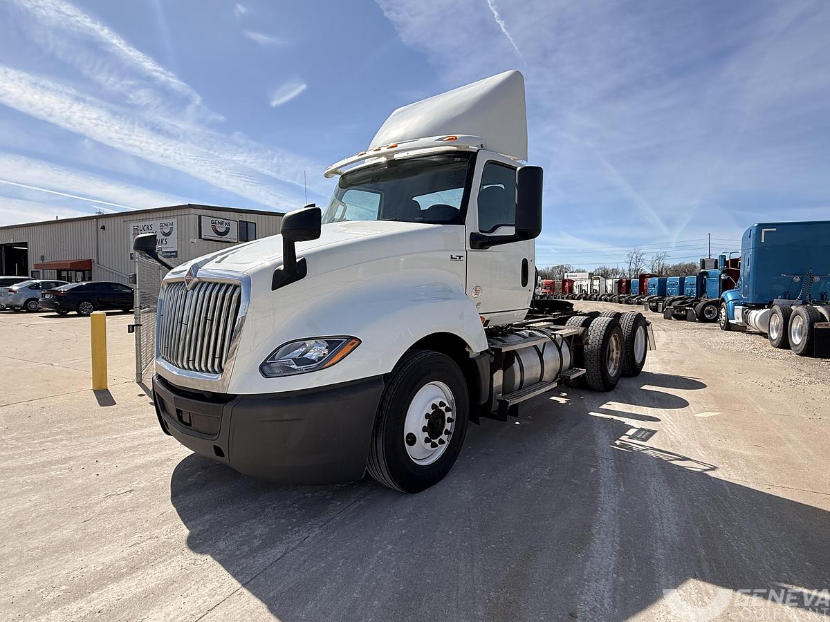 Used 2019 International LT625
