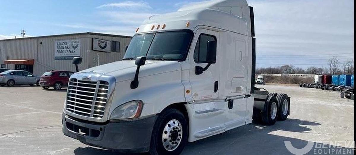 Used 2014 Freightliner Cascadia