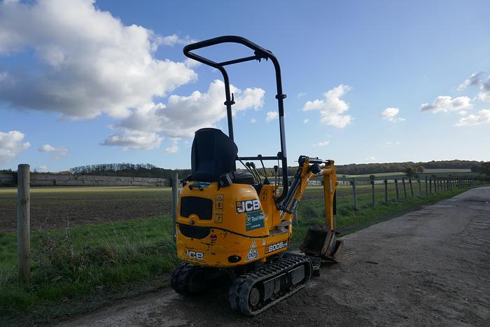 Used 2015 JCB 8008 CTS