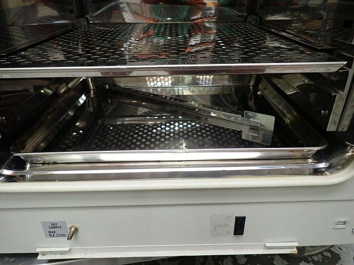 Used Sanyo Model MCO-17AIC CO2 Direct Heat Laboratory Incubator