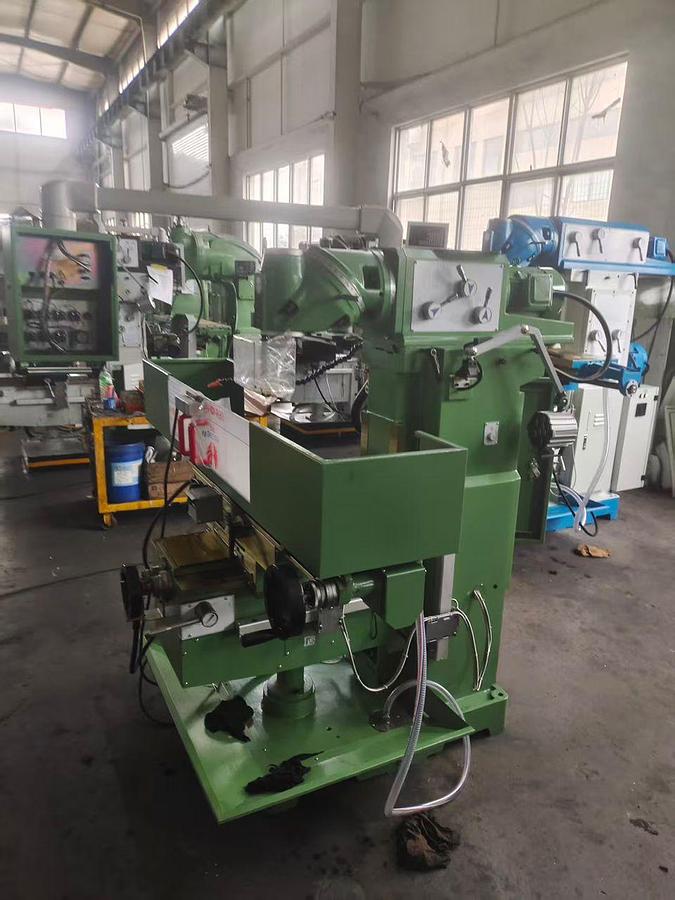 TNM XL6230C traditional universal milling machine