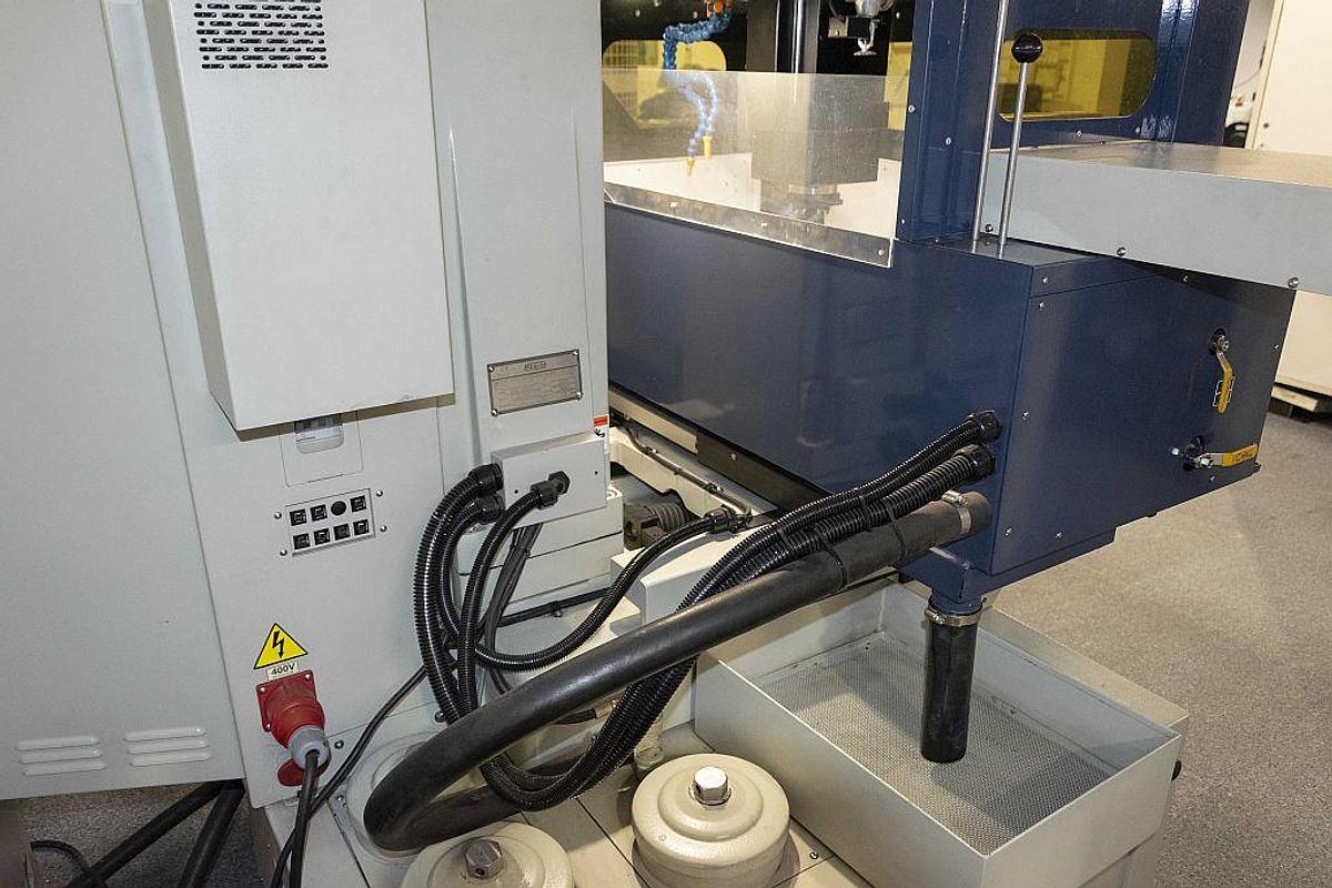 NEUART CNC-C50E2 block EDM machine