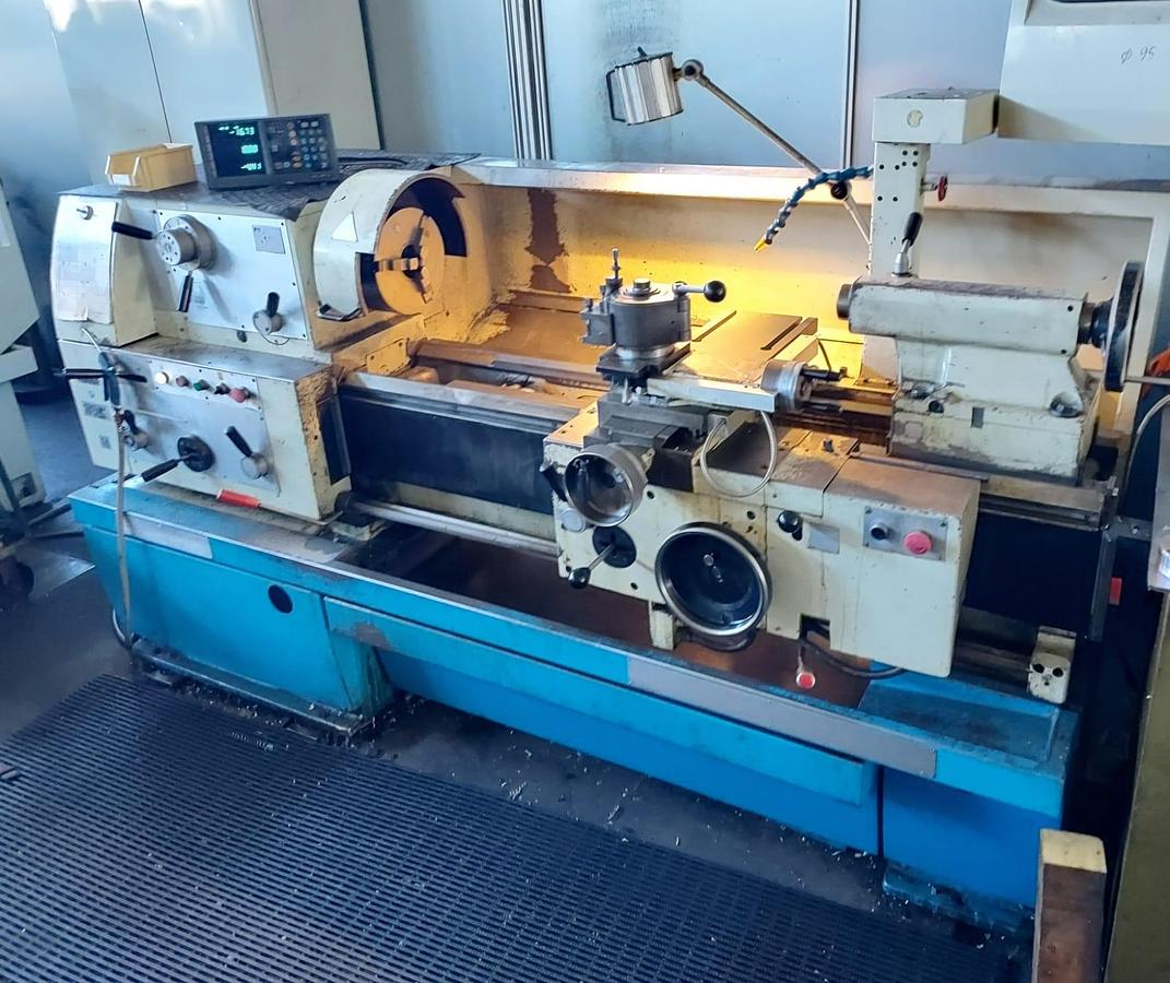Used TRENS SN500 top lathe