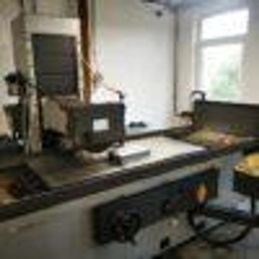 Used PERFECT PFG50150AHR surface grinder