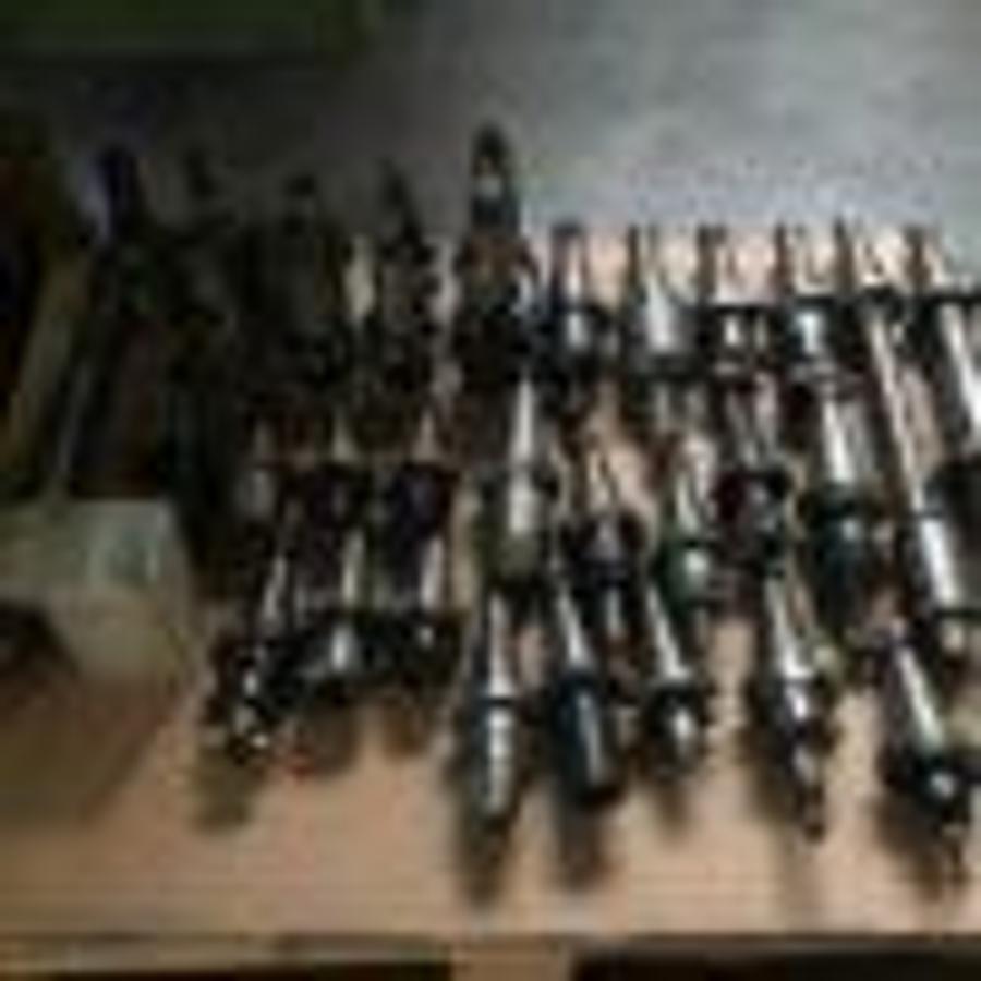 Used INTOS FNGJ20 tool milling machine