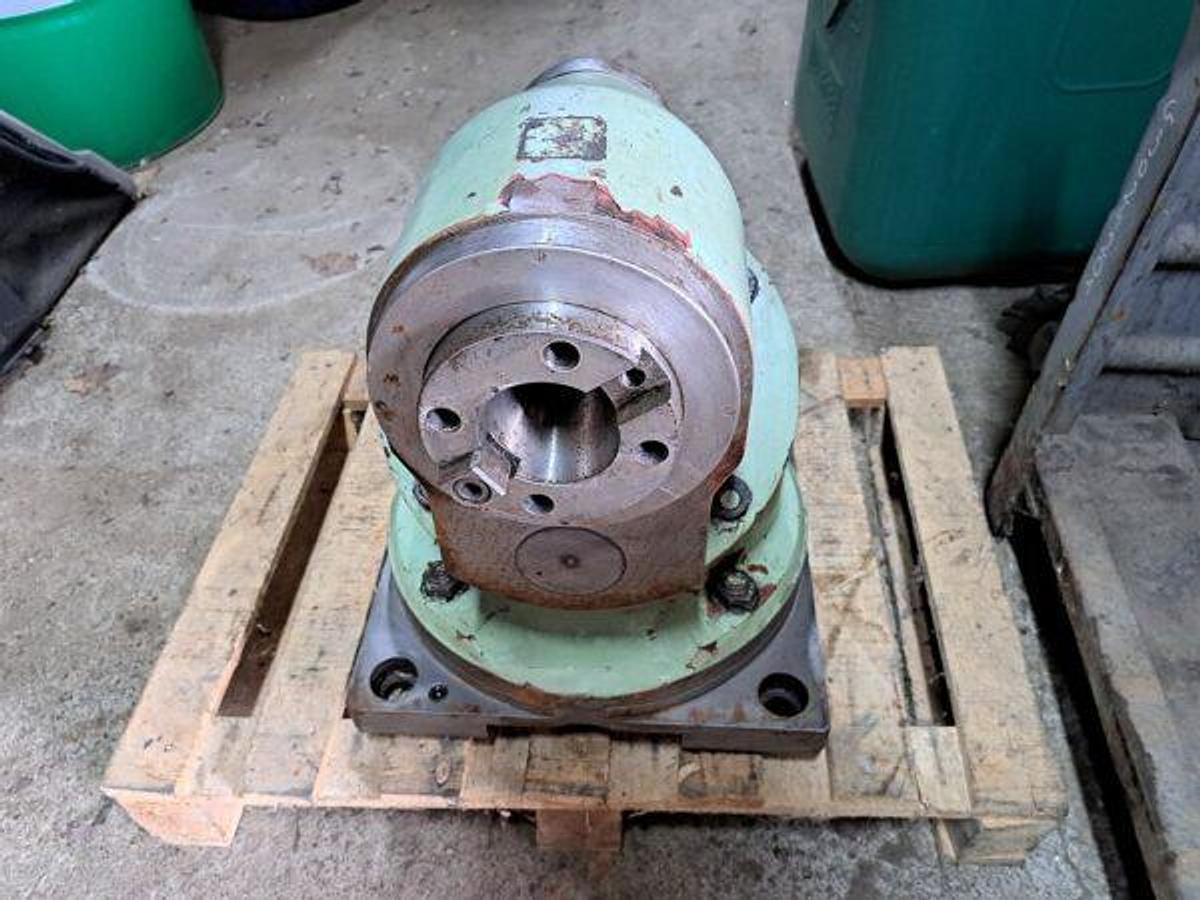 Used TOS FGS32/40 milling machine