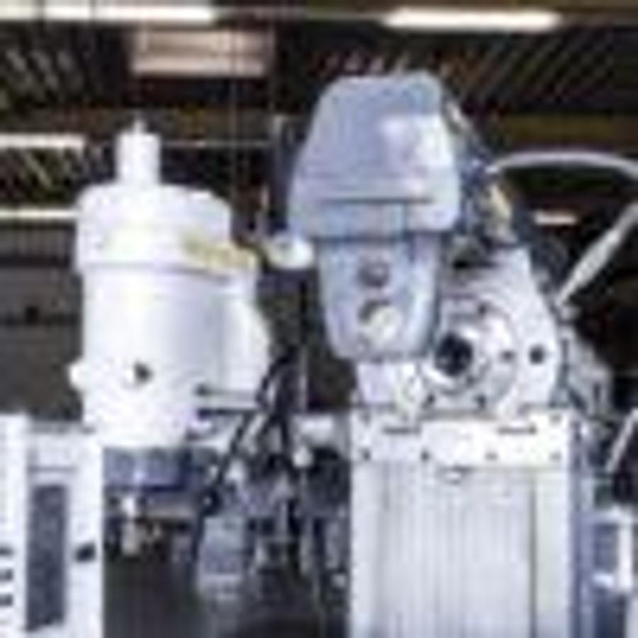 Used KAMI FKM935 tool milling machine