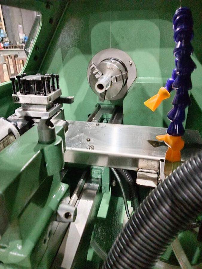 Used CNC MINI 210 cnc lathe