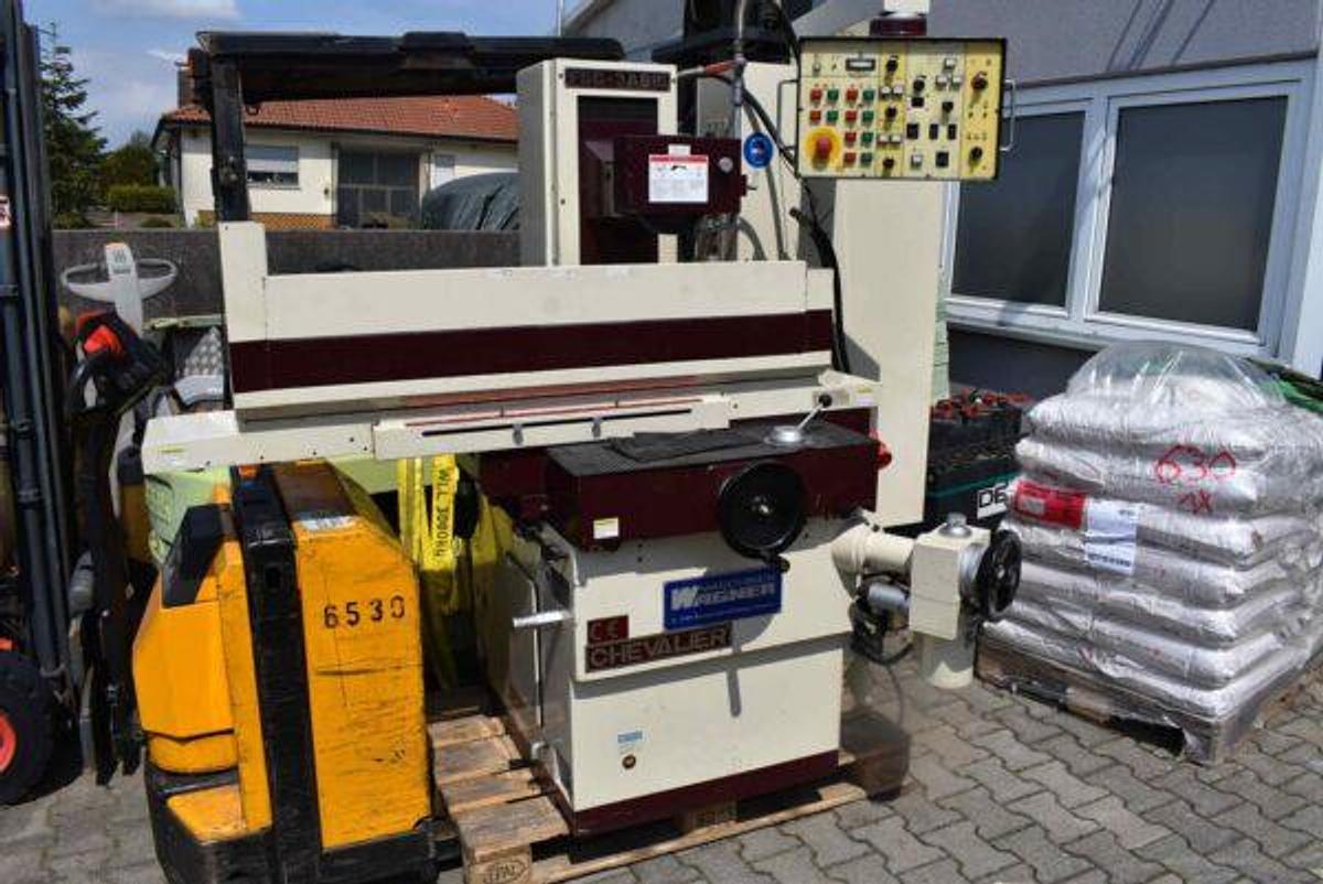 Used CHEVALIER FSG 3 A818 surface grinder