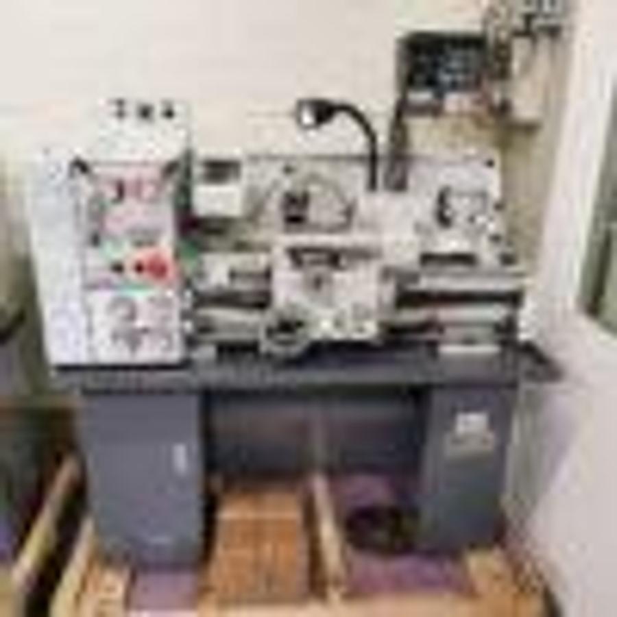 Used KAMI DKM300.750 lathe