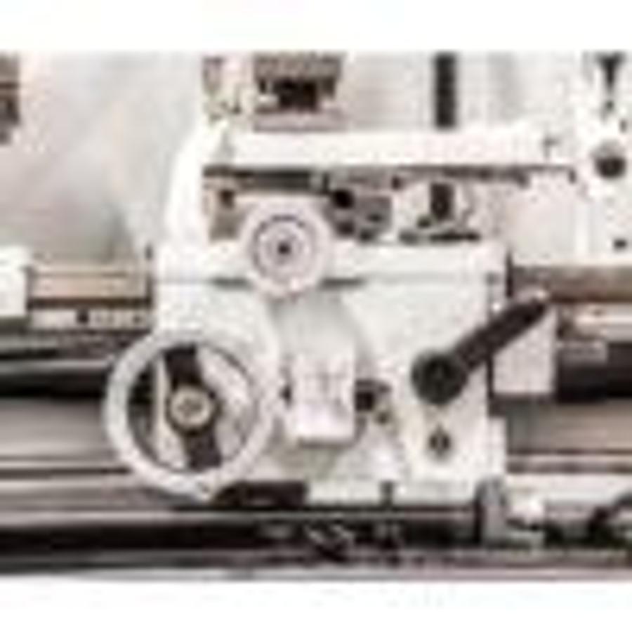 KAMI DKM300.750 center lathe