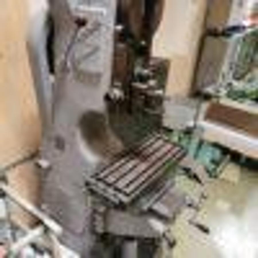 Used ROSCHER & EICHLER ST3 vertical chisel