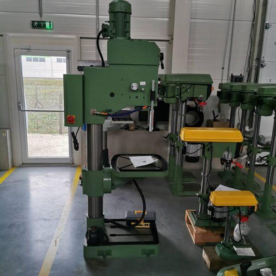 Used TNM_Z5040 column-type, gear-driven drilling machine