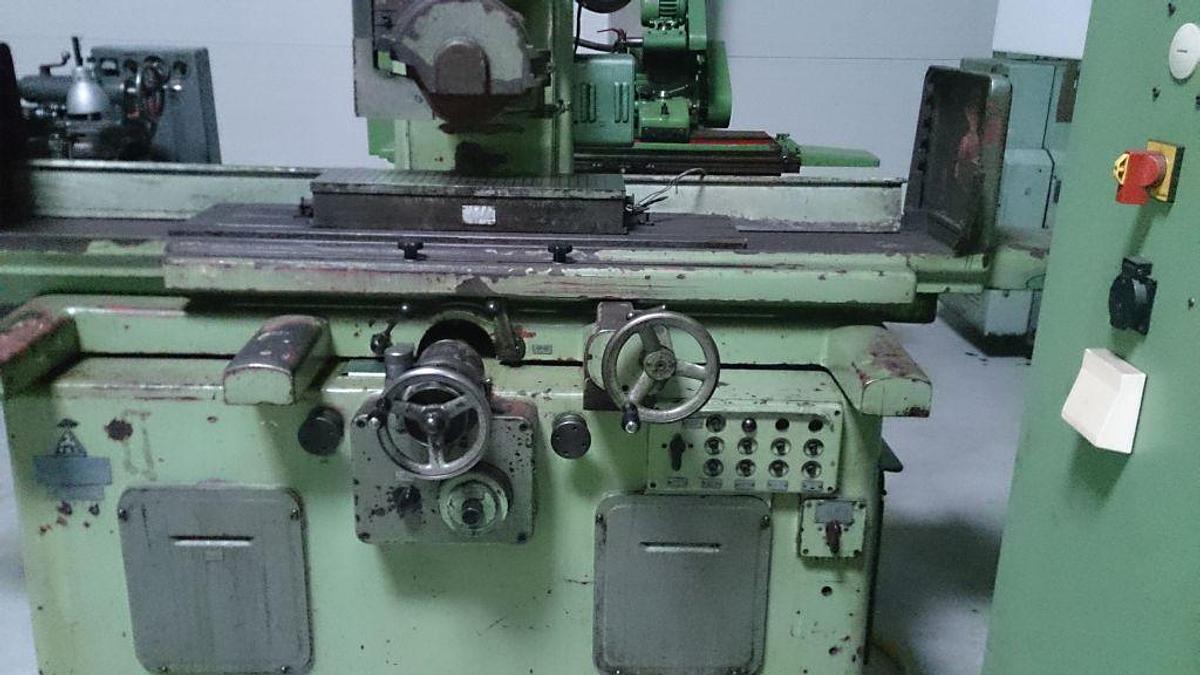 Used TOS BPH300 surface grinder
