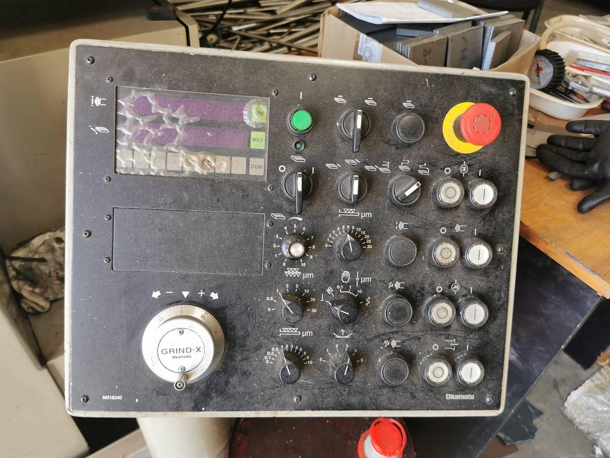 OKAMOTO ACC84DX surface grinder