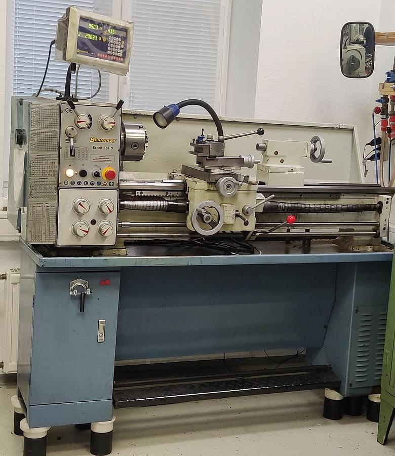 Used EXPERT 165D center lathe