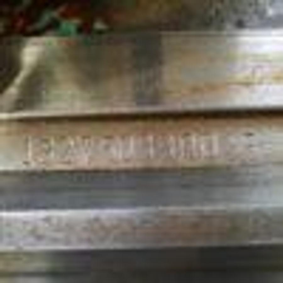 Used TOS SUI32/750 center lathe