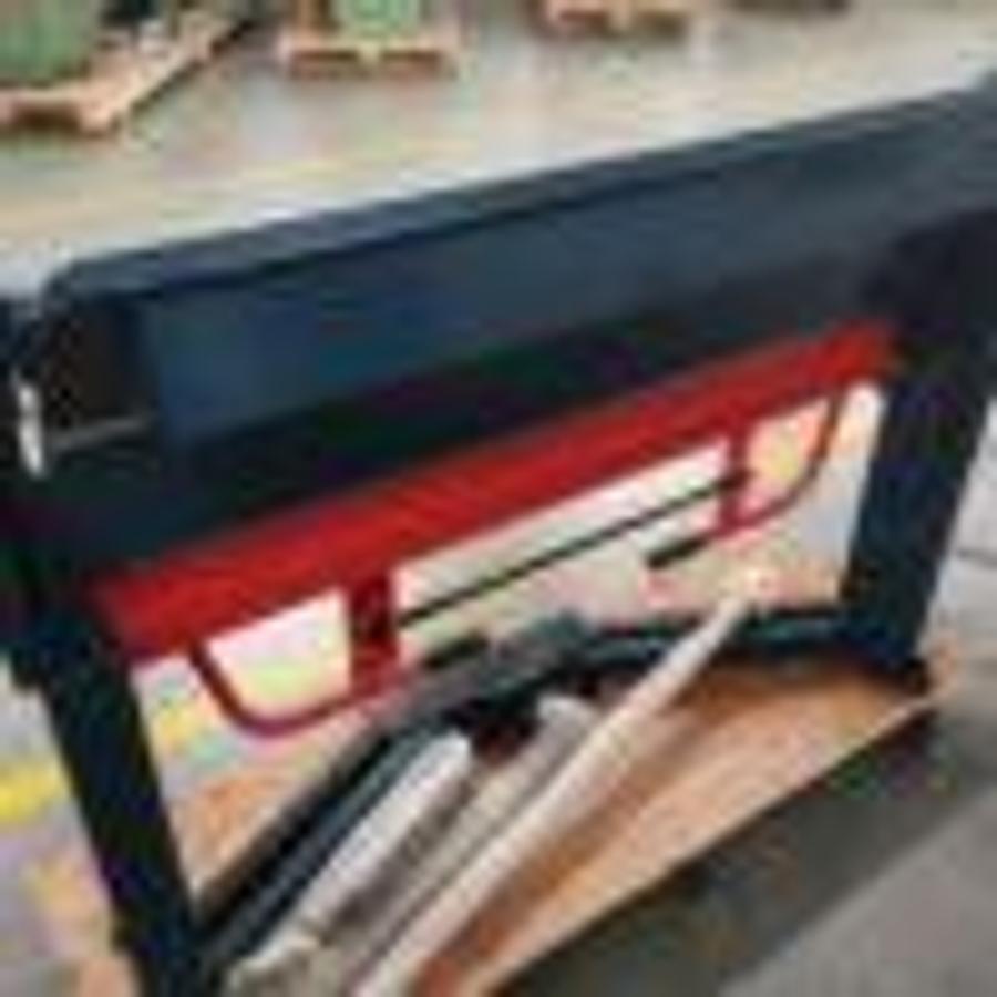 Used TNM_PBB1270/2 manual flanging machine