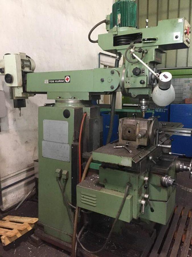 Used TOS FNK25 milling machine