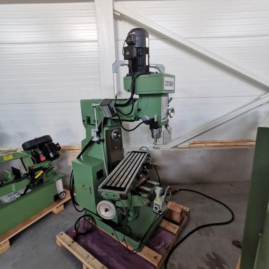 Used TNM ZX7550 universal milling machine