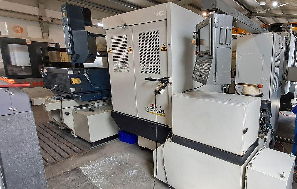 FANUC Robocut Alpha 0iB wire spark