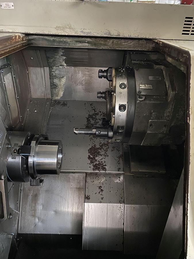 OKUMA LB10-M cnc lathe