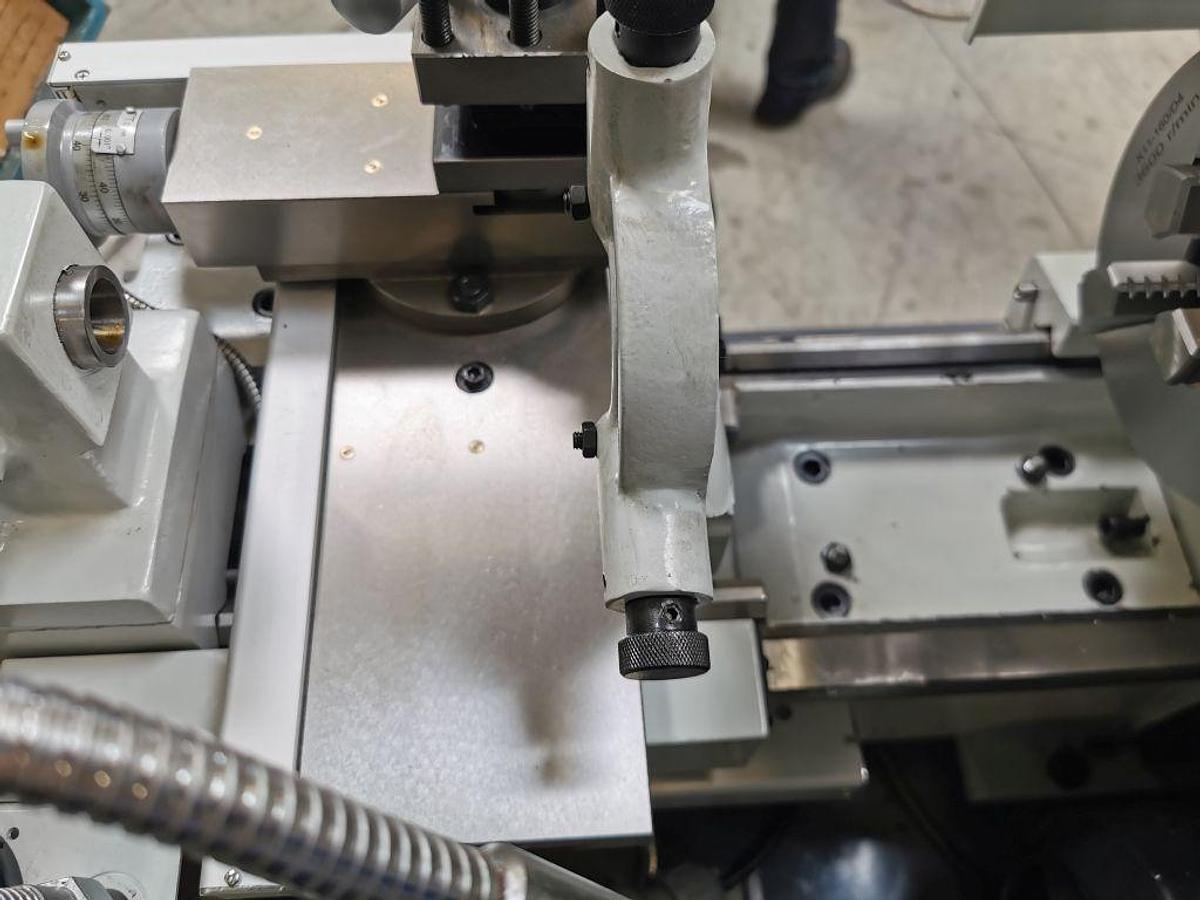 KAMI DKM300.750 lathe