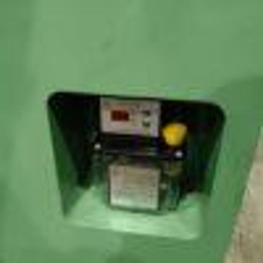 Used CNC MINI 210 cnc lathe