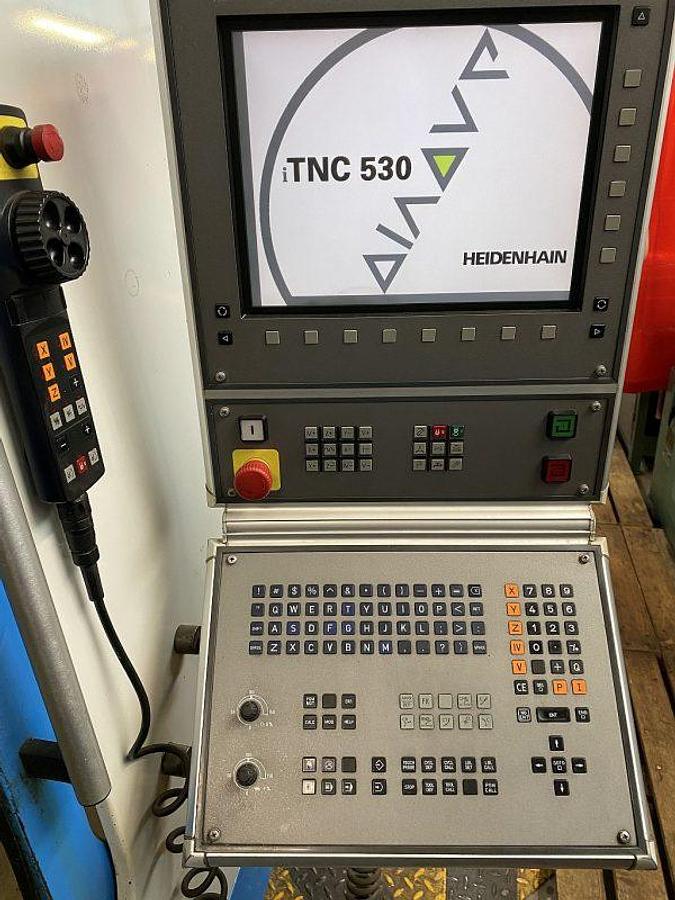 Used AVIA VMC1000 machining center