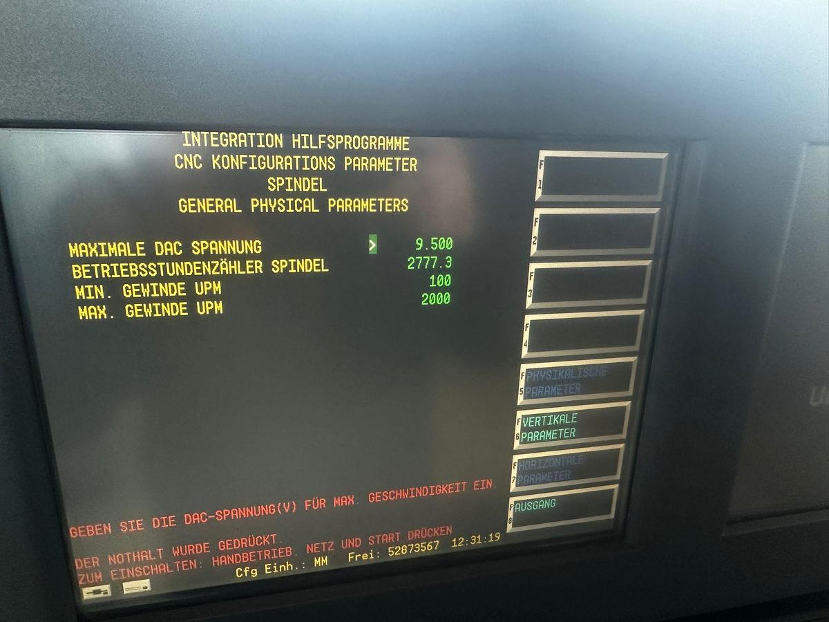 HURCO VM1 machining center