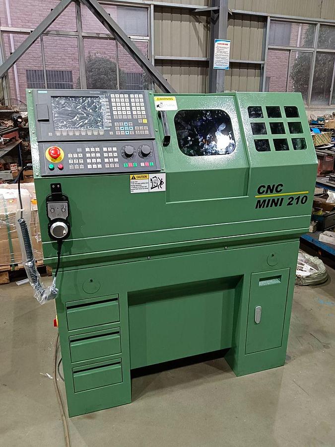 Used CNC MINI 210 cnc lathe