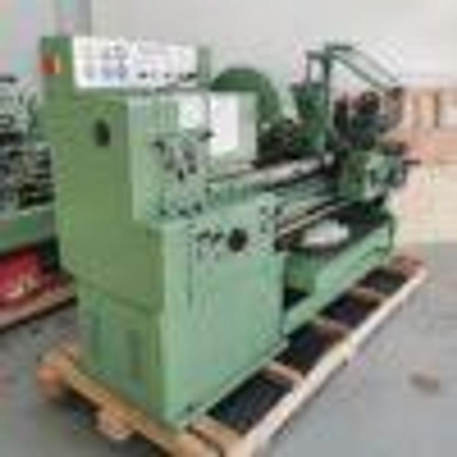 Used TOS SN50/C x 1000 tool headstock machine