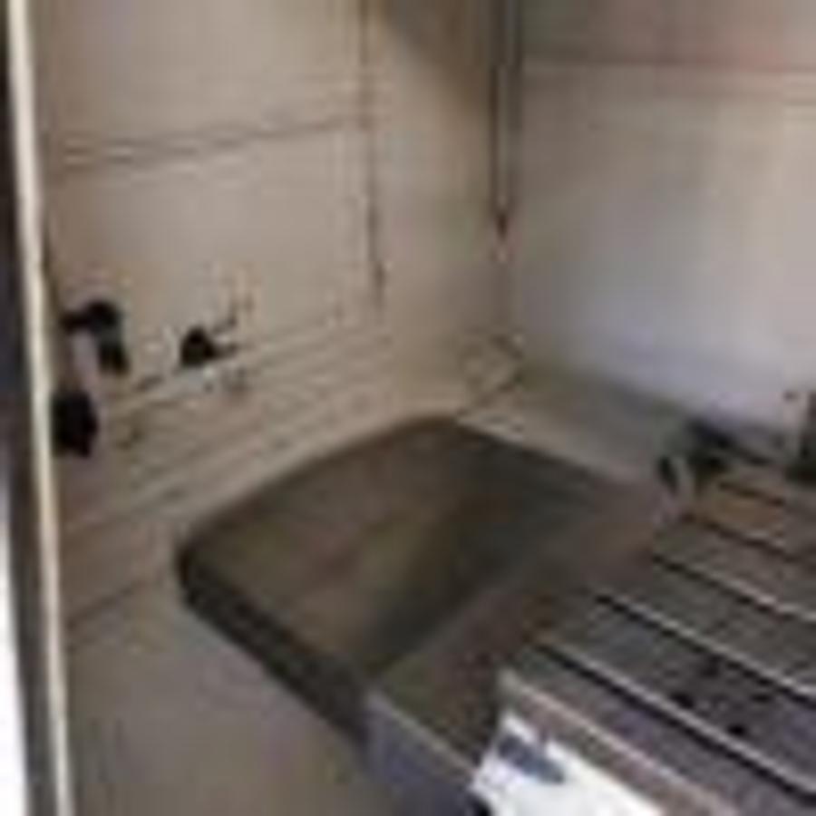 Used HURCO VMX24 machining center