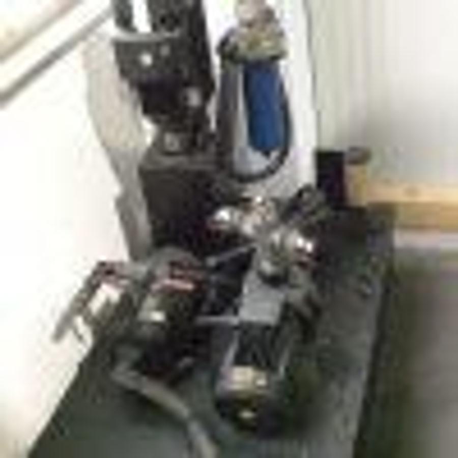 Used HURCO VMX24t mkp