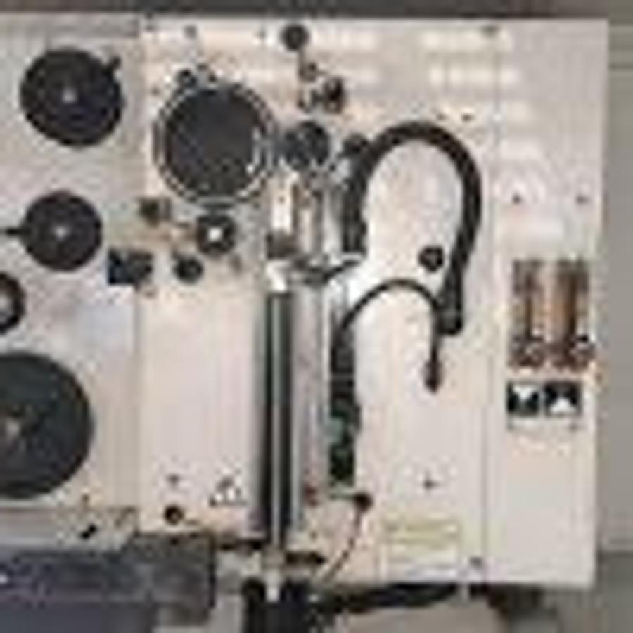 Used FANUC Robocut Alpha 0iB wire spark