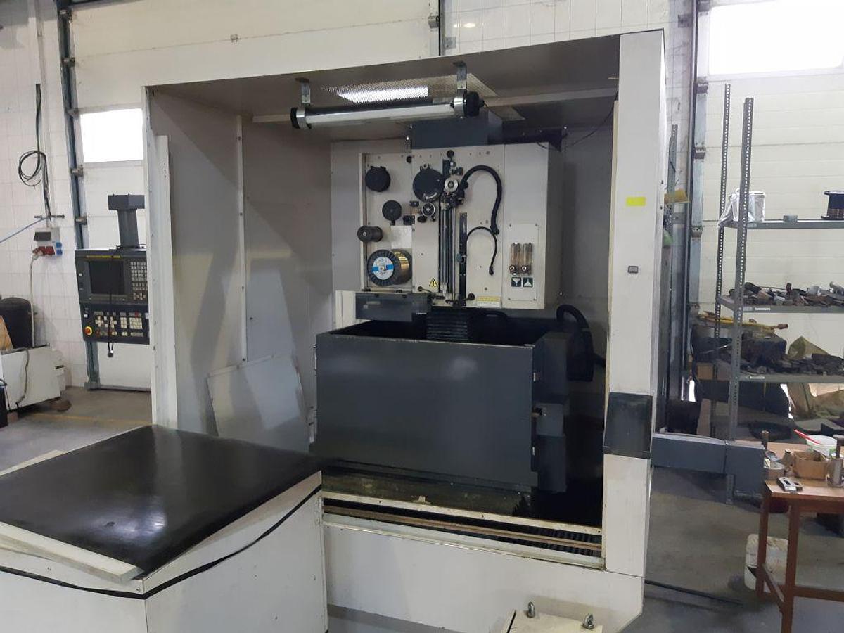 FANUC Robocut Alpha 1C wire spark