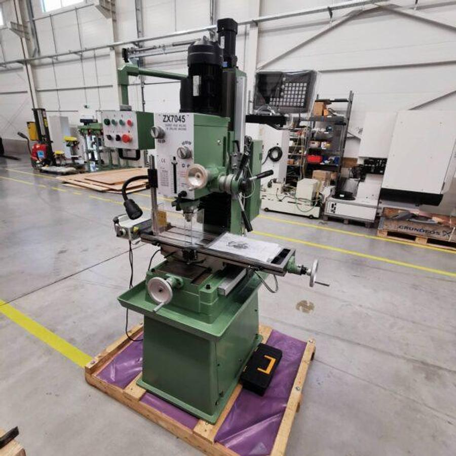 Used TNM Z7045 drilling and milling machine