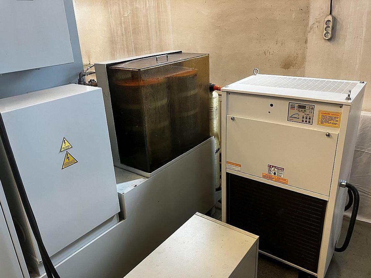 CHMER AS422 wire spark eroder
