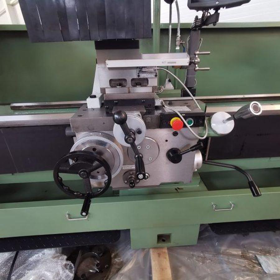Used TNM CS6266C x 2000 center lathe