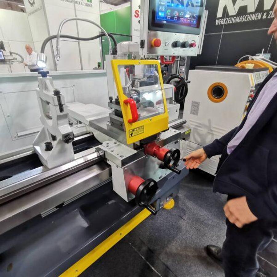 Used KAMI DKM500x1000EB new cycle lathe