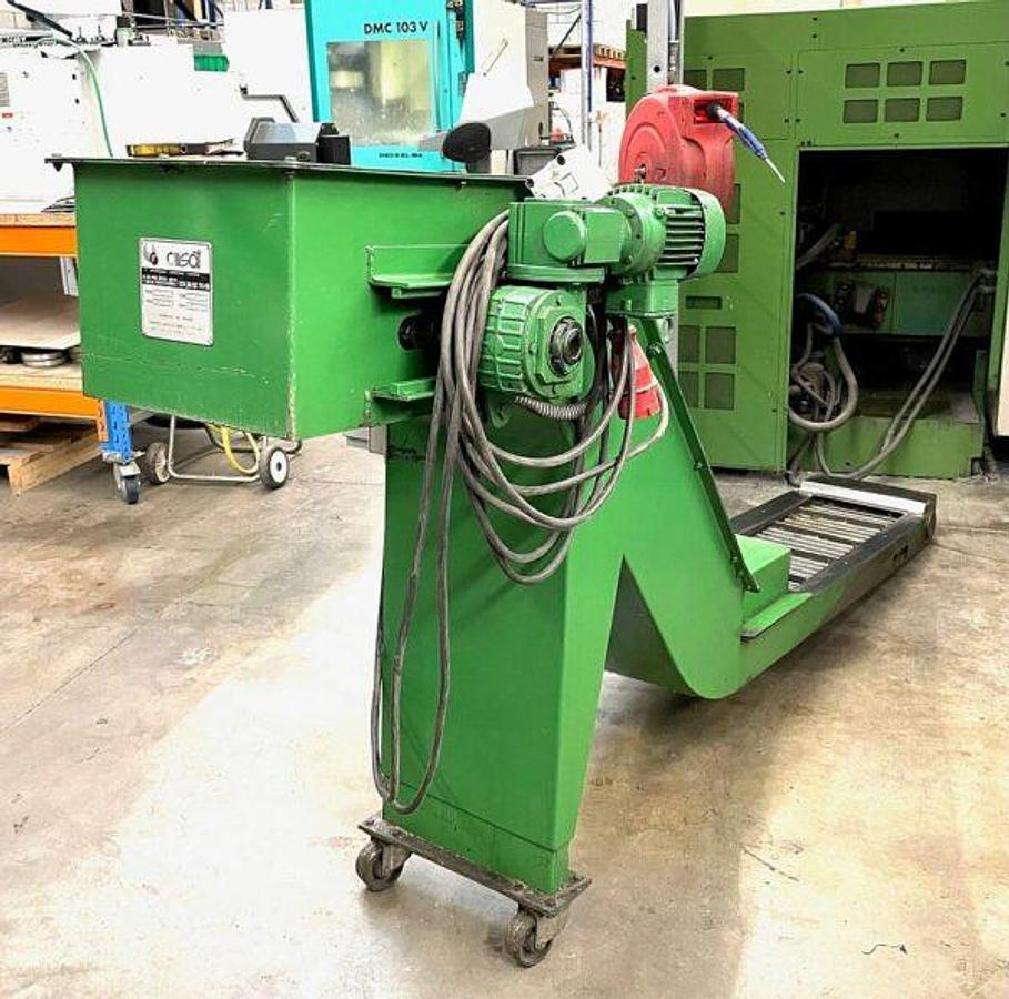 Used MAZAK QT15 cnc lathe