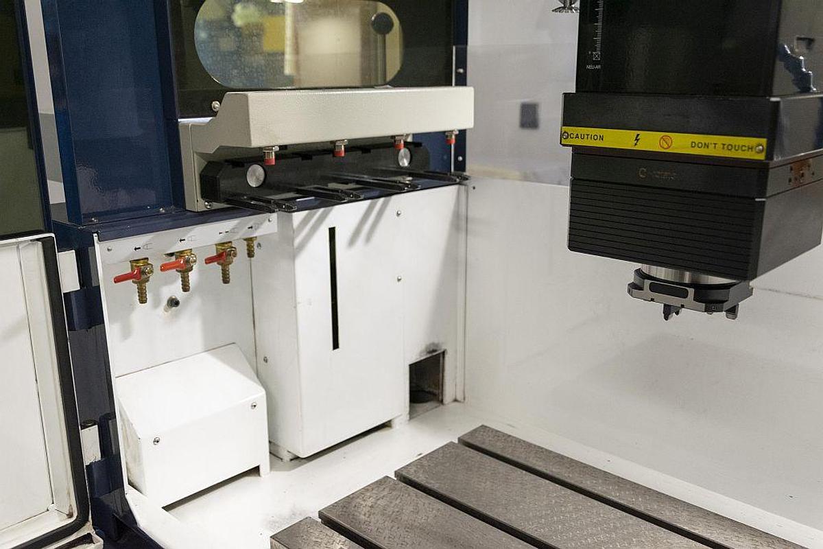 NEUART CNC-C50E2 block EDM machine