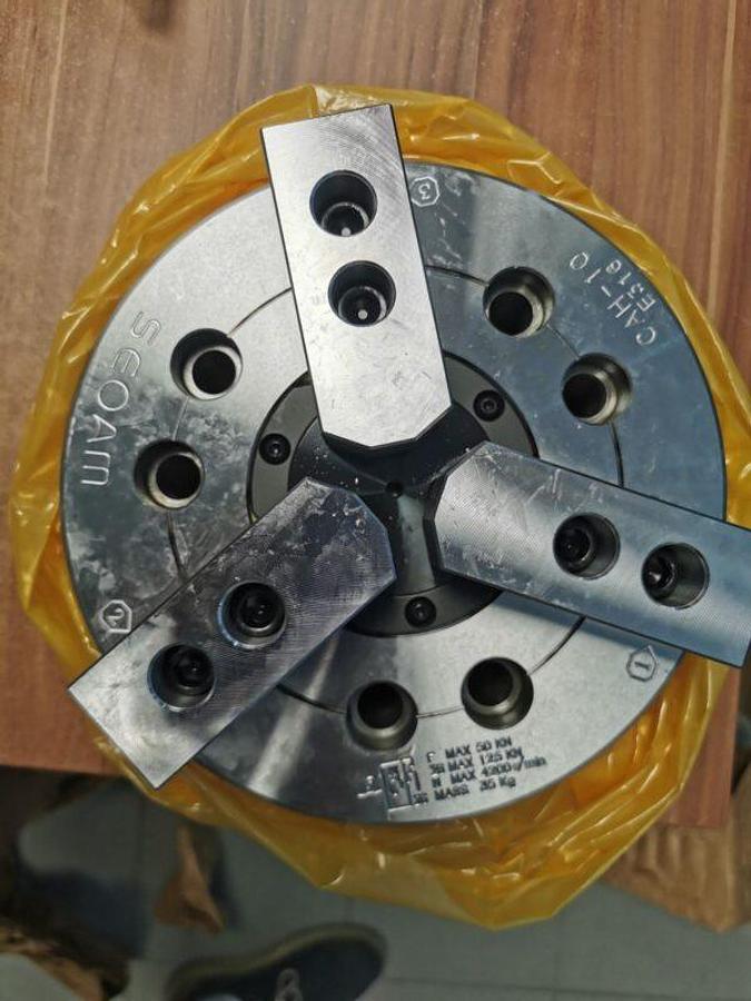 Used Hydraulic chuck