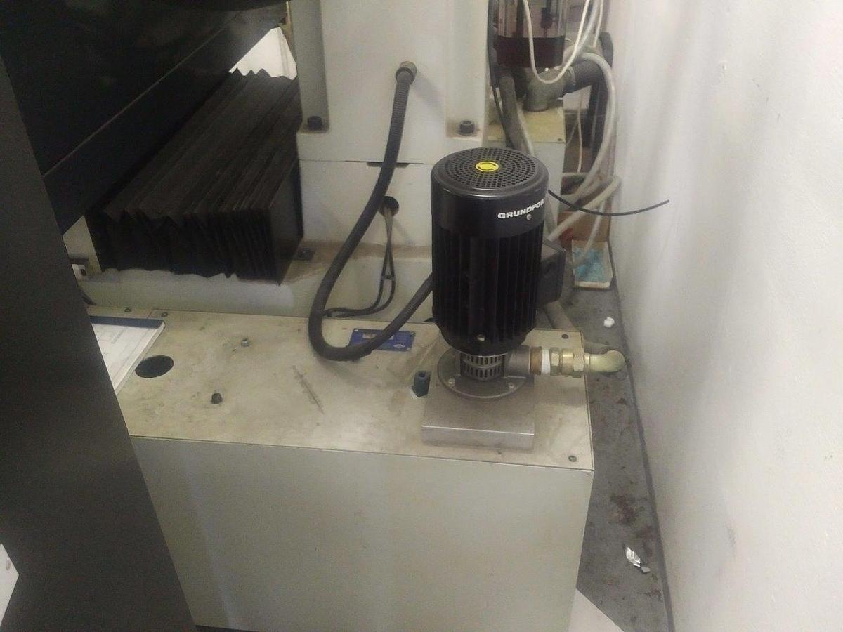 CDM Rovella cnc block spark