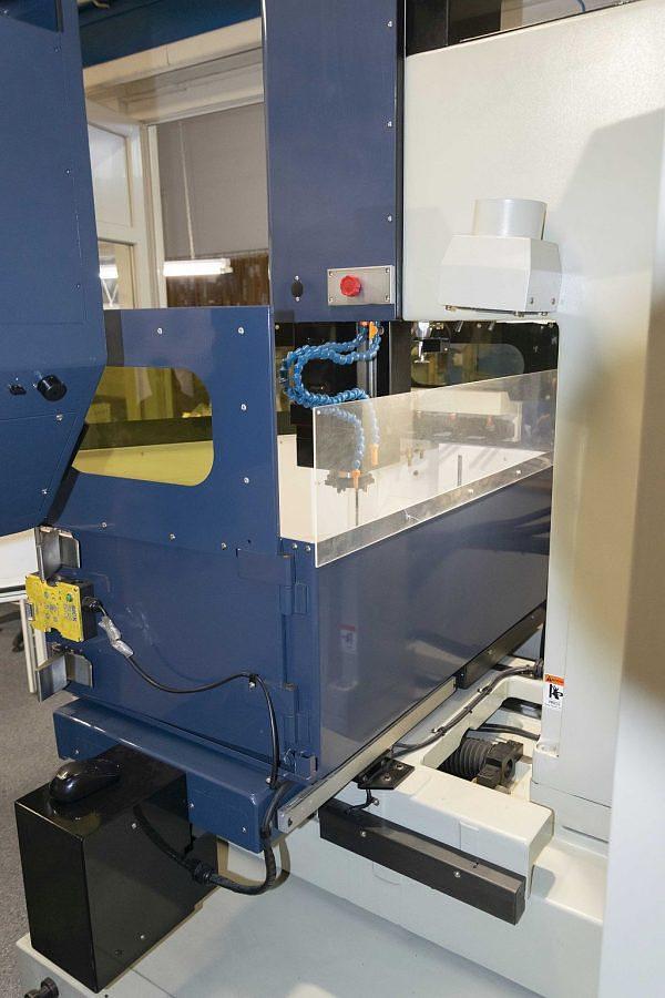 Used NEUART CNC-C50E2 block EDM machine