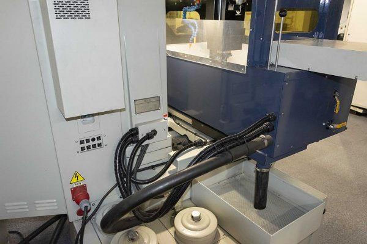 Used NEUART CNC-C50E2 block EDM machine