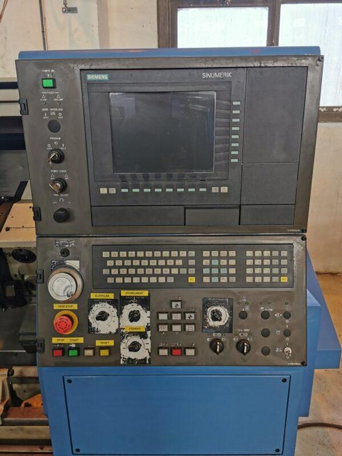 Used HYUNDAI HIT20M cnc lathe